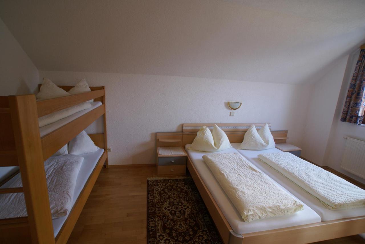 Apartment (6 Adults)