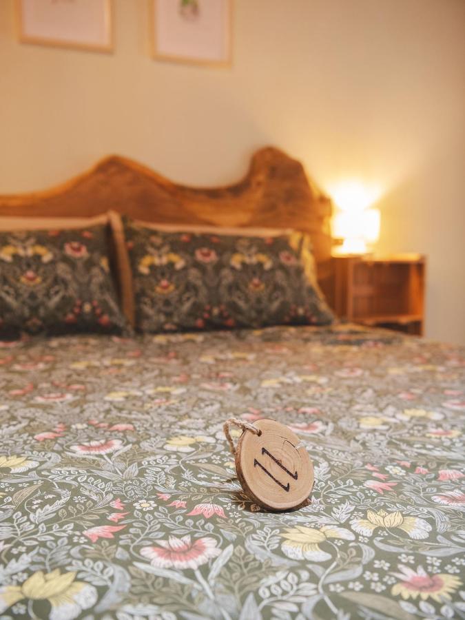 Doppel- oder Zweibettzimmer