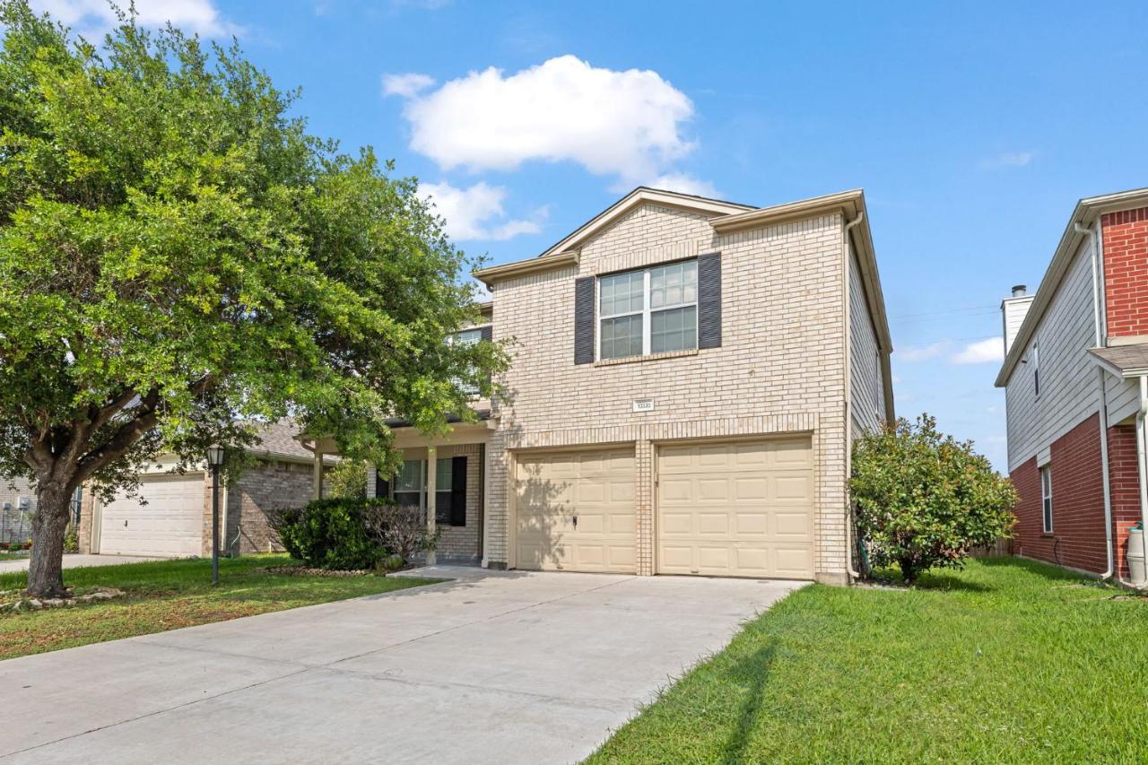 Home Away from Home - Bed and Breakfast Sugar Land