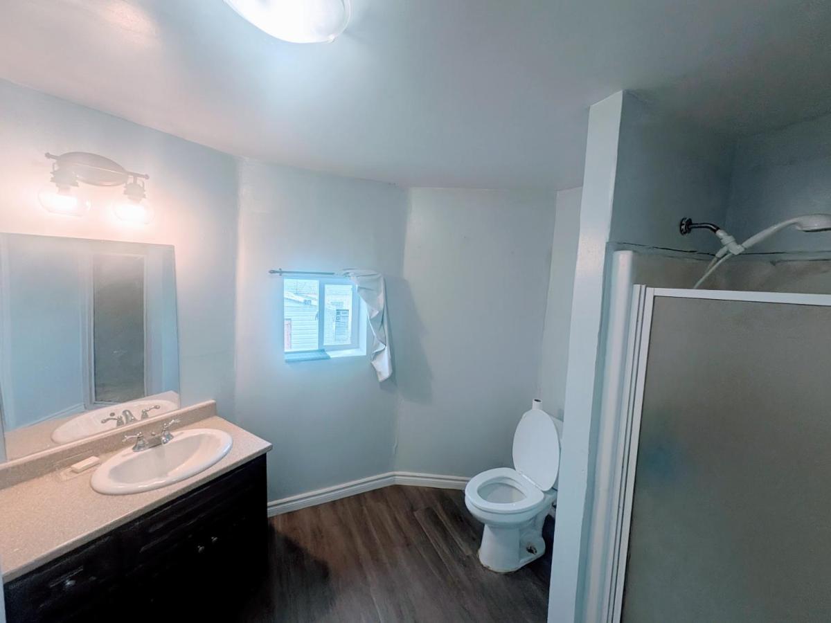 102 Two Single Bed Bedroom Downtown Glace Bay - Ferienwohnung Glace Bay