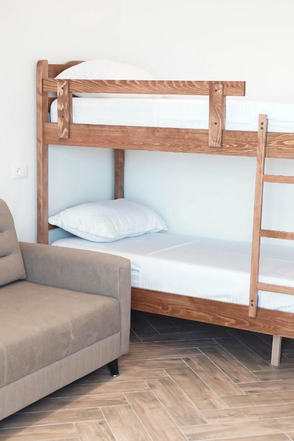 Marina Rooms - Bed and Breakfast Durrës