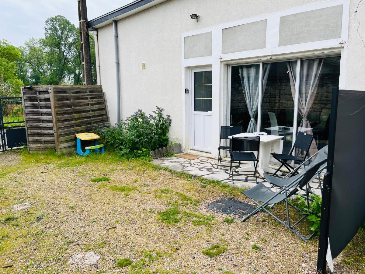 Maison entre Saumur et Montreuil Bellay La Motte - Chambres d'hôtes Artannes-sur-Thouet