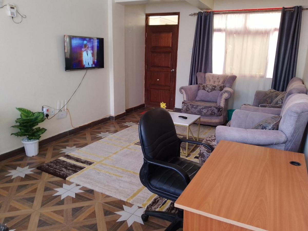 Lilly homes, shanbad building, machakos - Bed and Breakfast