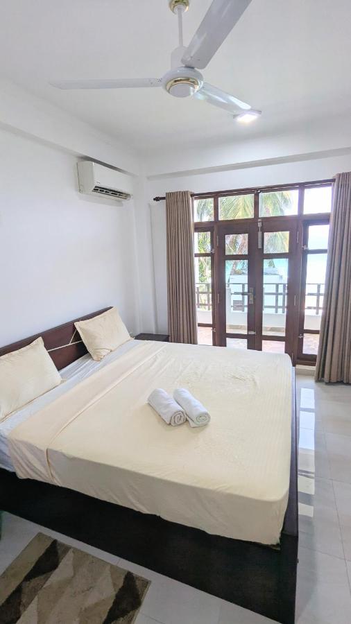 Deluxe Double Room with Balcony and Sea View