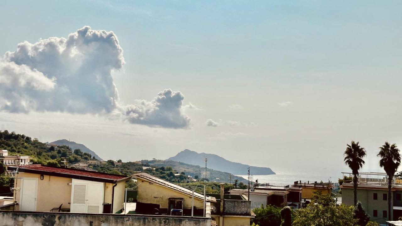 Sunshine in the City Center - B&B Massa Lubrense