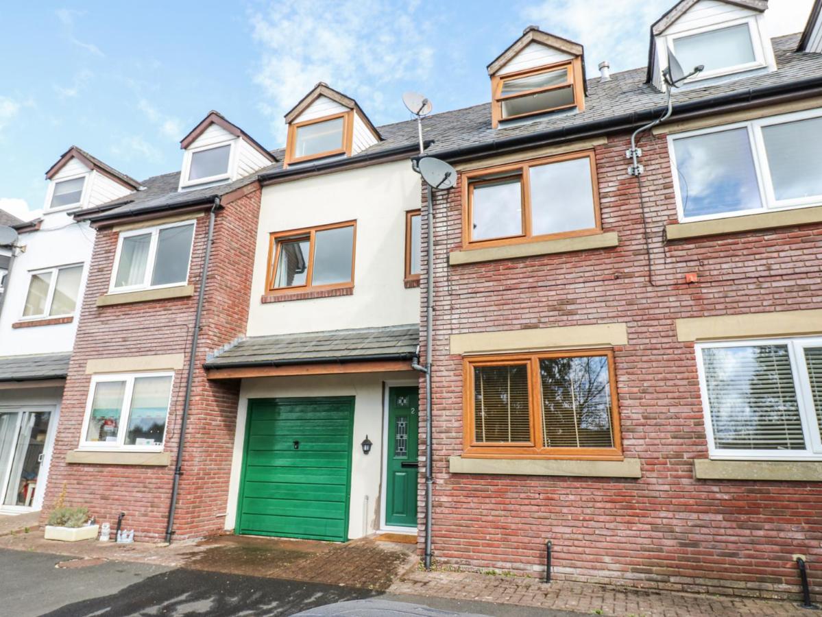 2 Stable Mews - B&B