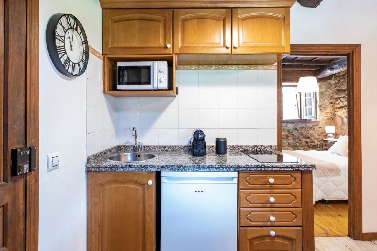 One-Bedroom Standard Apartment