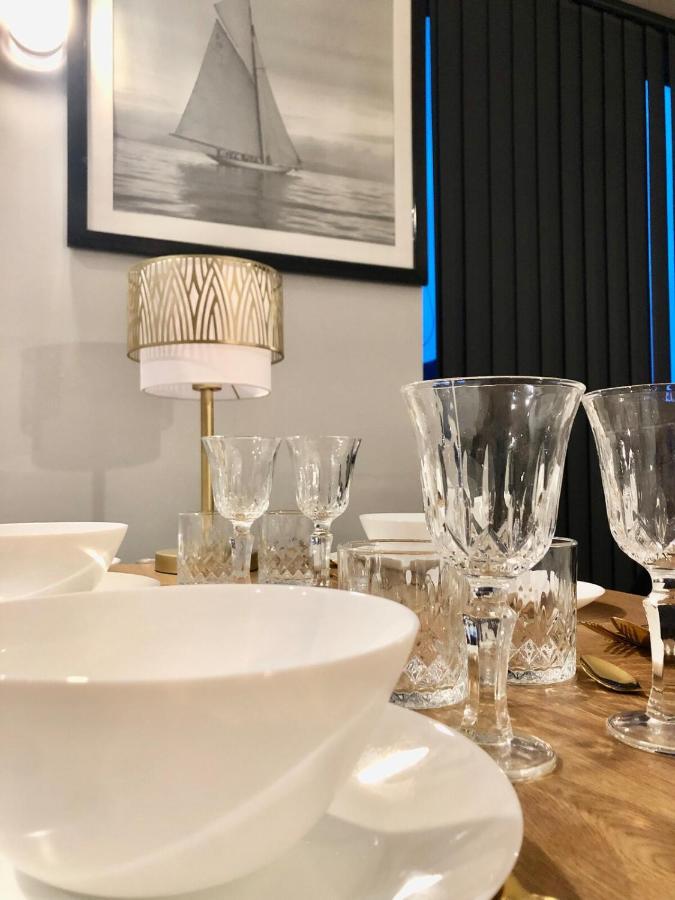 West One Panorama, City View, Secure Free Parking, 4pp - B&B Sheffield
