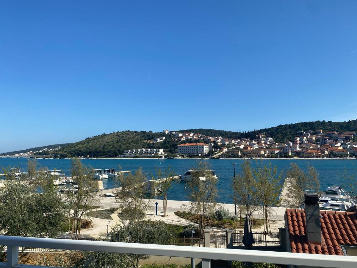 Apartman Mrvica - Ferienwohnung Trogir
