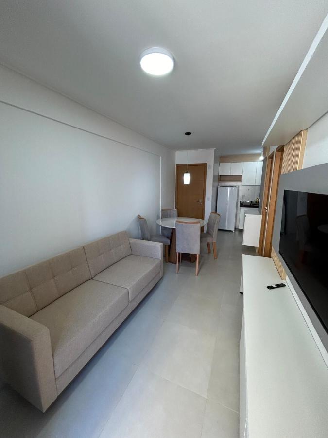 Studio Design III - 410 - B&B