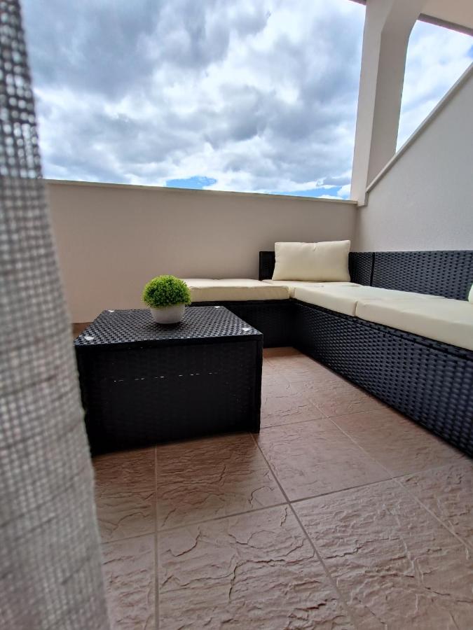 Apartman Burčul - B&B Sukošan