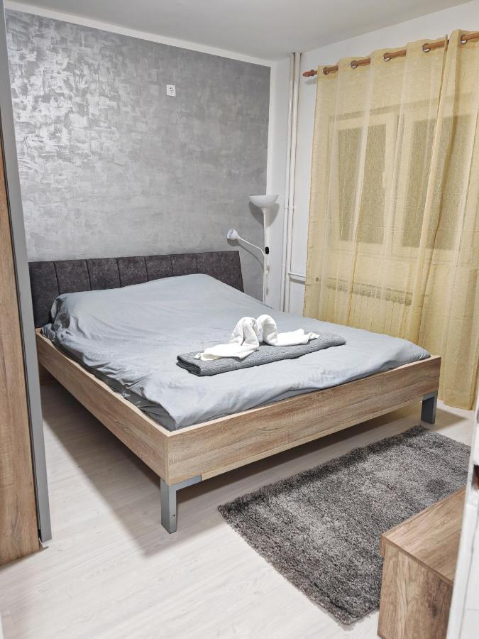Stan na dan Smederevska palanka - Ferienwohnung