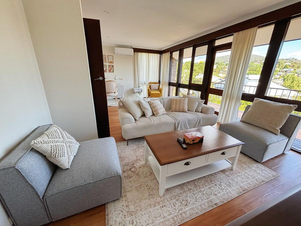 3 bedroom home in Sandy Bay - Ferienwohnung