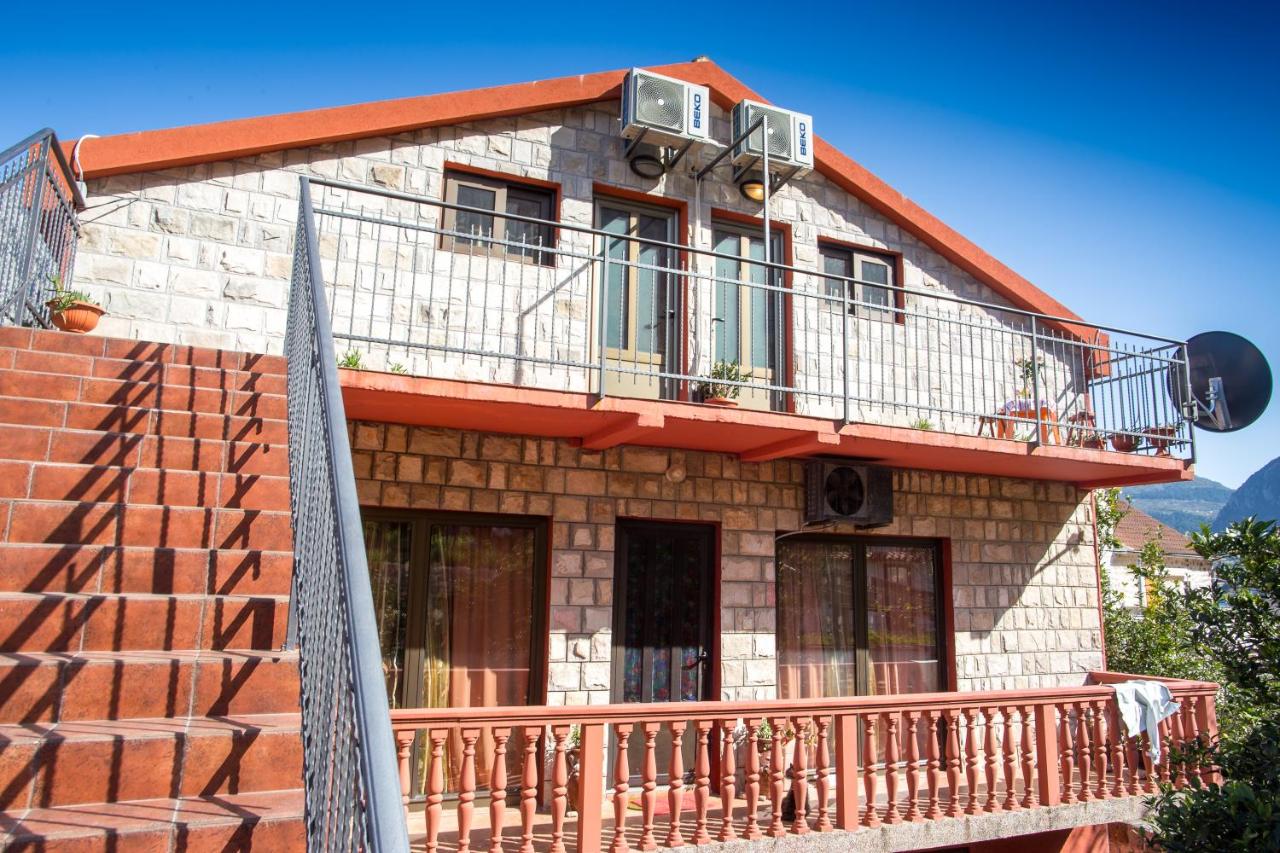 Piano apartments - Ferienwohnung Kotor
