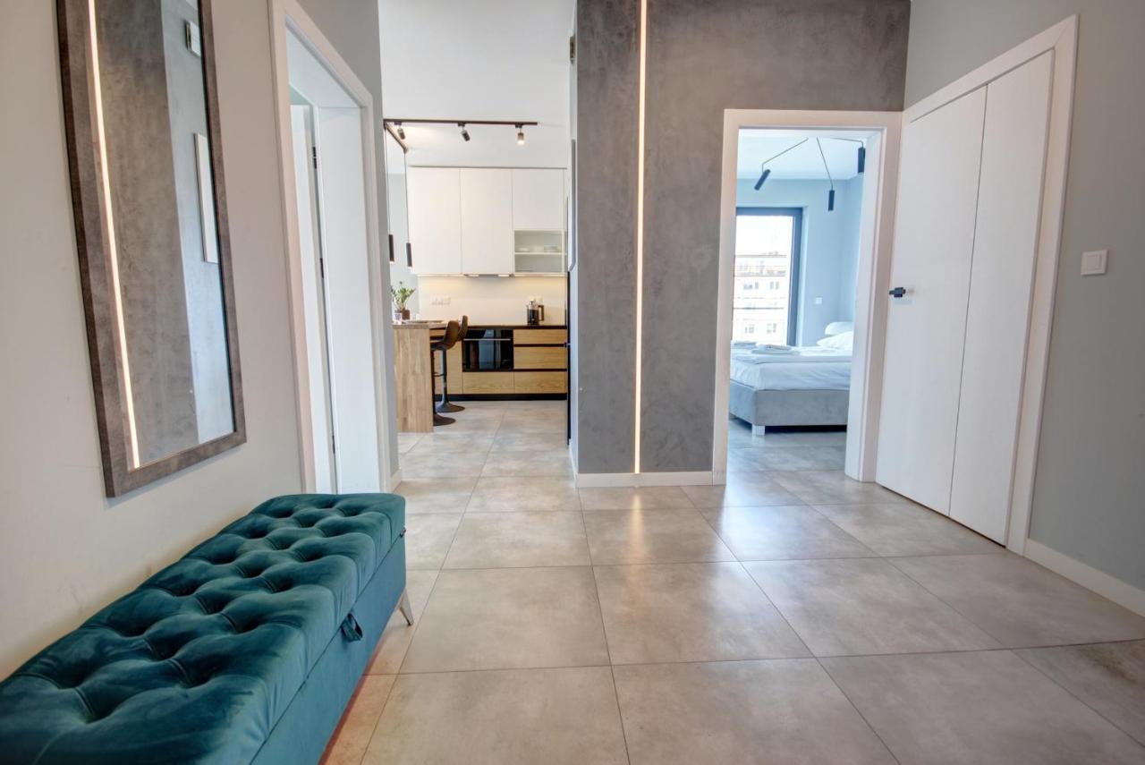 Appartamento con 2 Camere da Letto e Terrazza