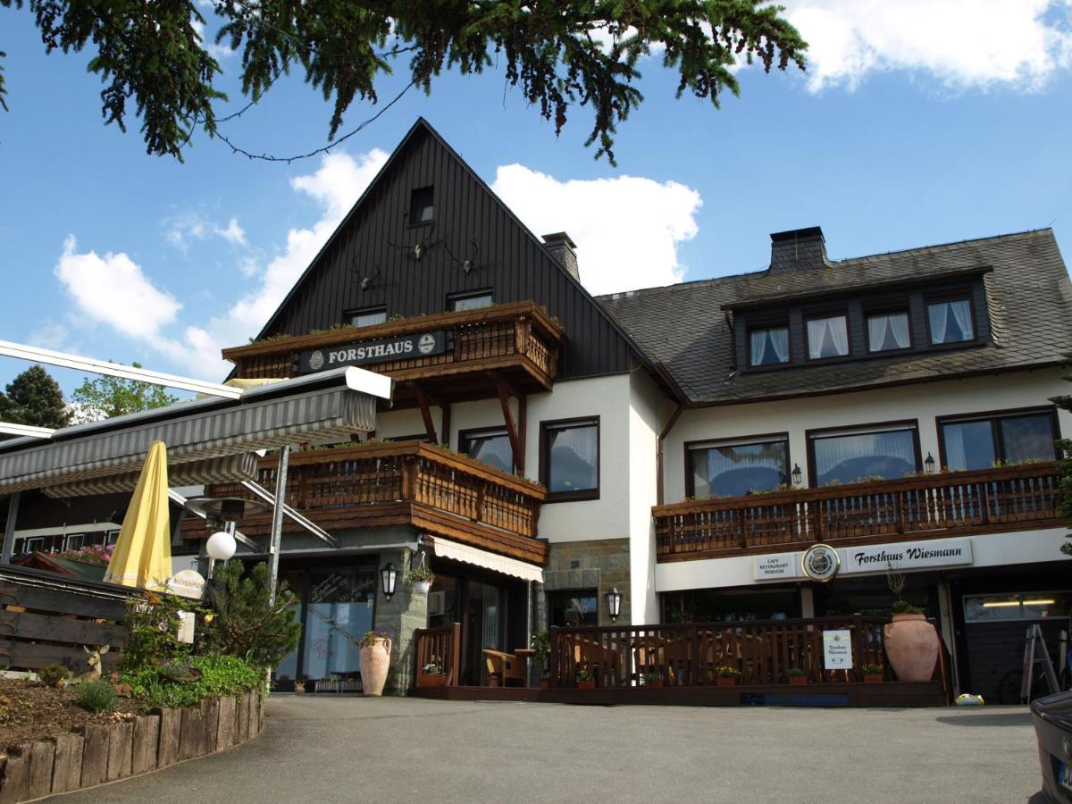 B&B Möhnesee - Forsthaus am Möhnesee - Bed and Breakfast Möhnesee