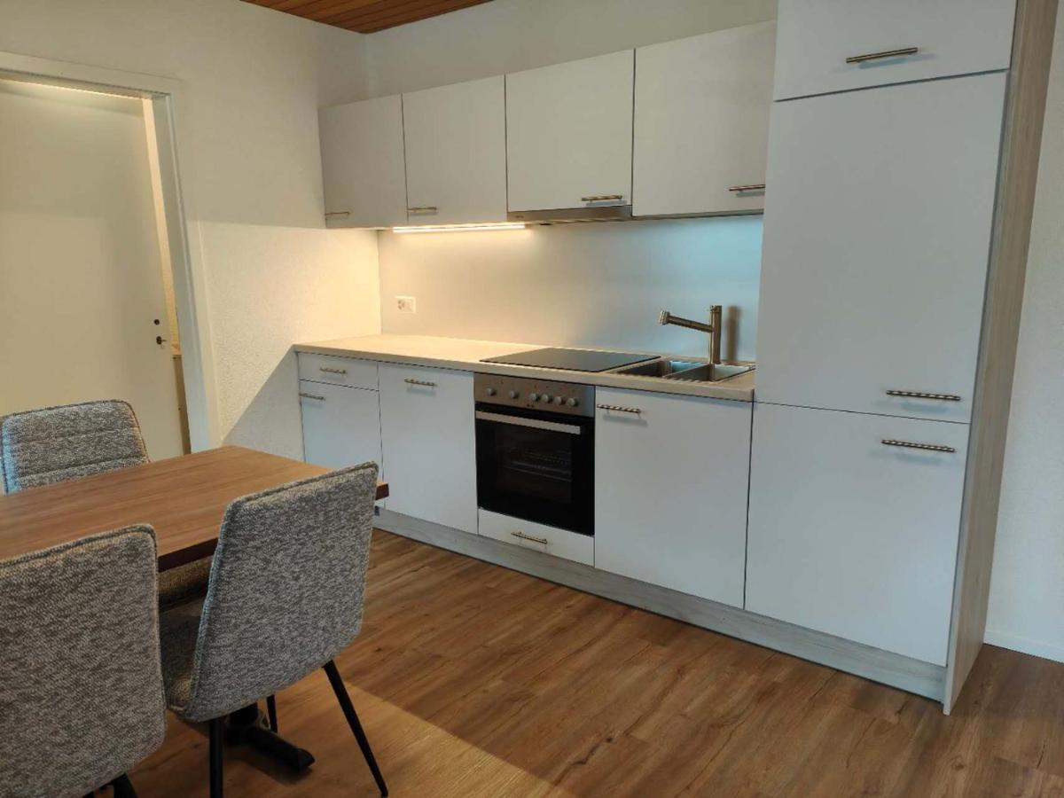 Frutigen Charm - two bedrooms - Chambres d’hôtes Frutigen