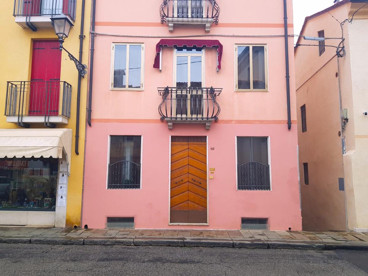 Appartamento con 2 camere AC e Wi-Fi a 400m dal Ponte Vecchio - B&B