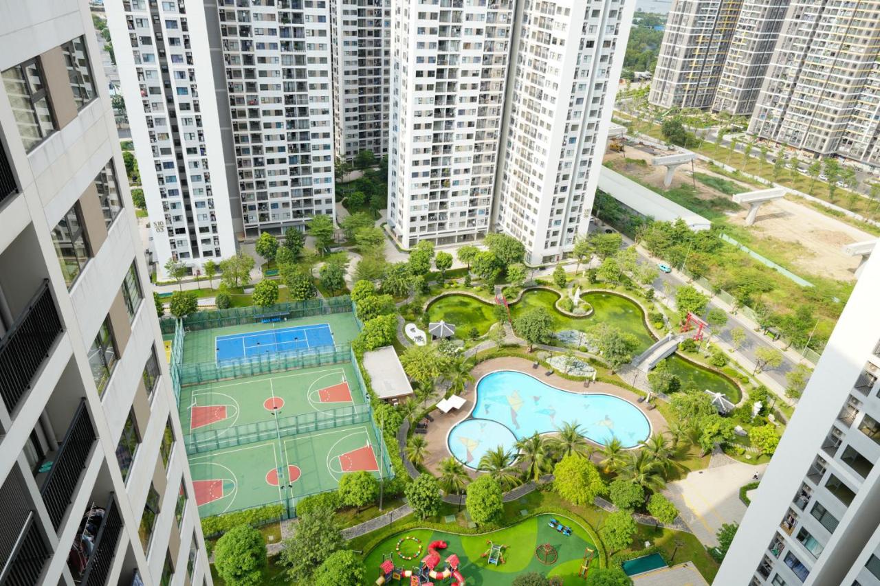 SHI HOUSE -Studios Building S1002 & Swimming Pool - B&B