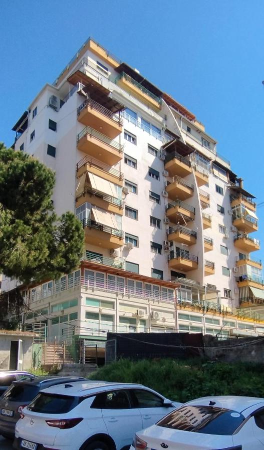 J&A Durres Apartment - Ferienwohnung Durrës