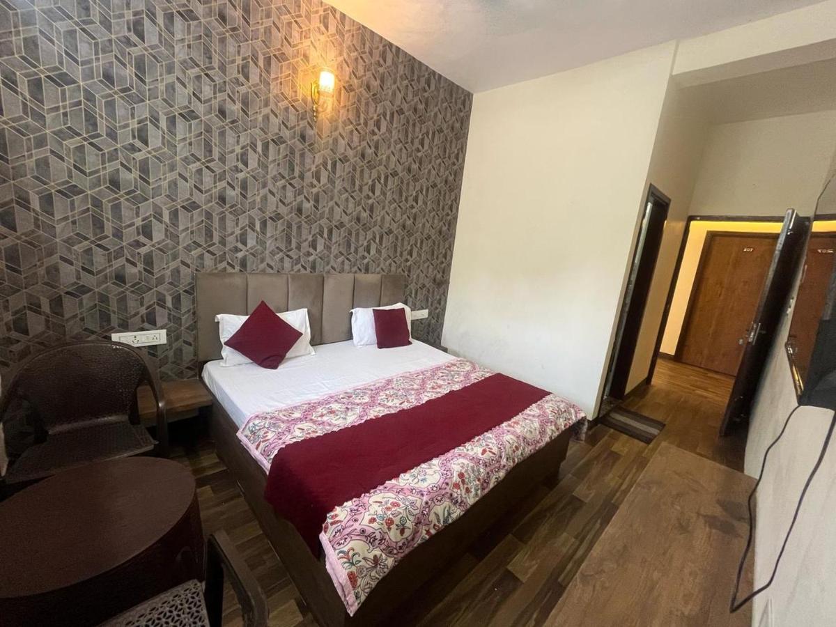 Hotel DD Inn near railway station - Bed and Breakfast