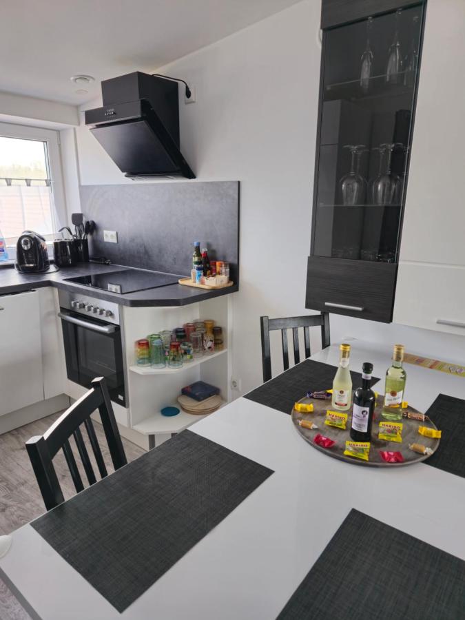 1,5 Zimmer Ferienwohnung Apartment in ruhiger Lage stadtnah Neu in Brunnthal - Chambres d'hôtes Brunnthal
