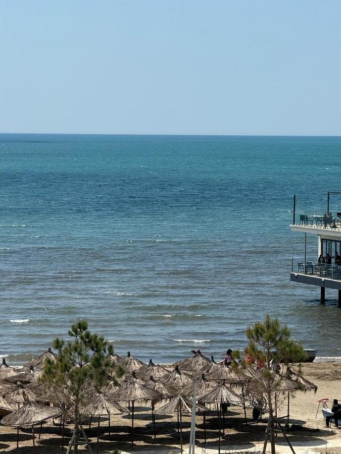 Apartments Next to the Beach in Durres - B&B