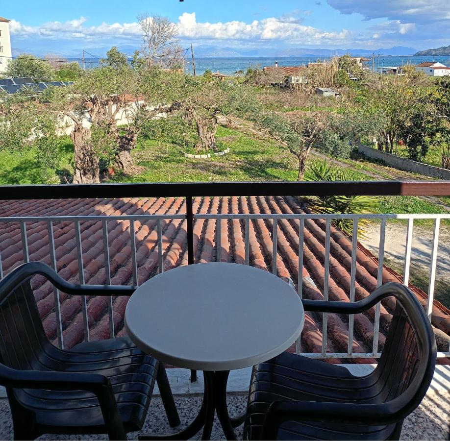 Firefly Studios Christos 13 - B&B