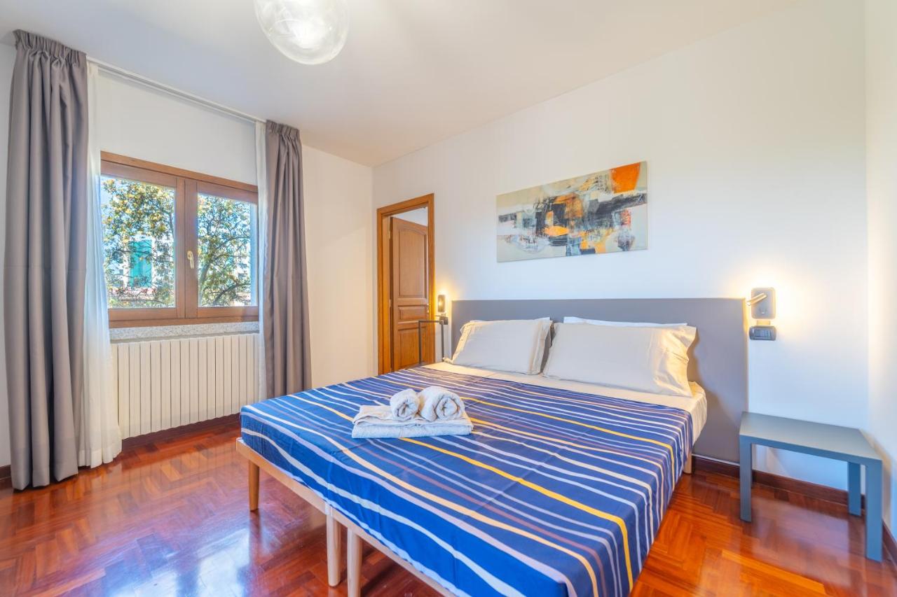 Doppel-/Zweibettzimmer mit eigener Terrasse