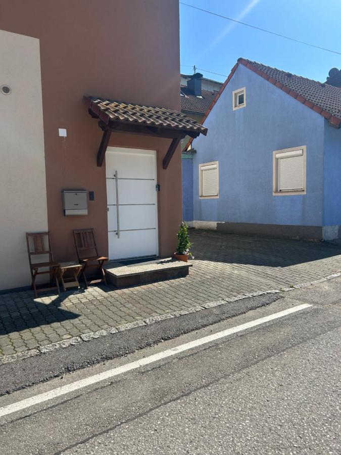 Urban Stay Kremsmünster Premium Apartment - Chambres d’hôtes