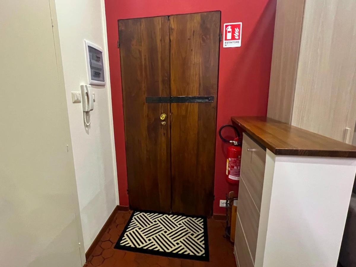Suite Roberto - Design ed eleganza nel cuore di Imola - B&B