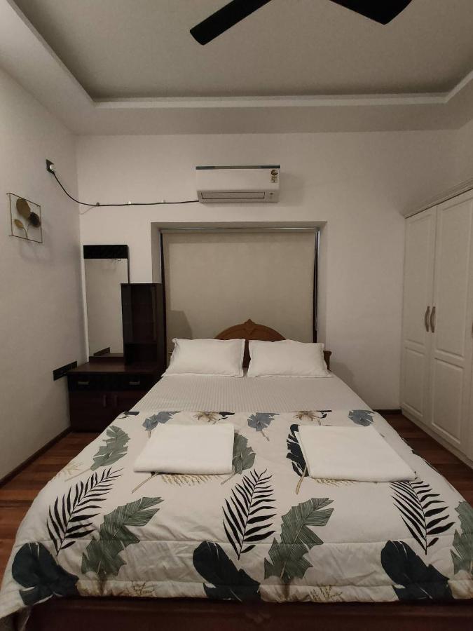 Live On Cloud 9 at Kochi - B&B Kakkanad