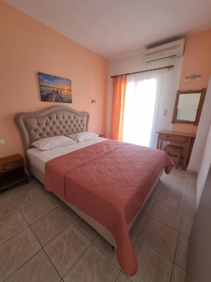 Sun Ray Sivota 8 - Bed and Breakfast Sývota