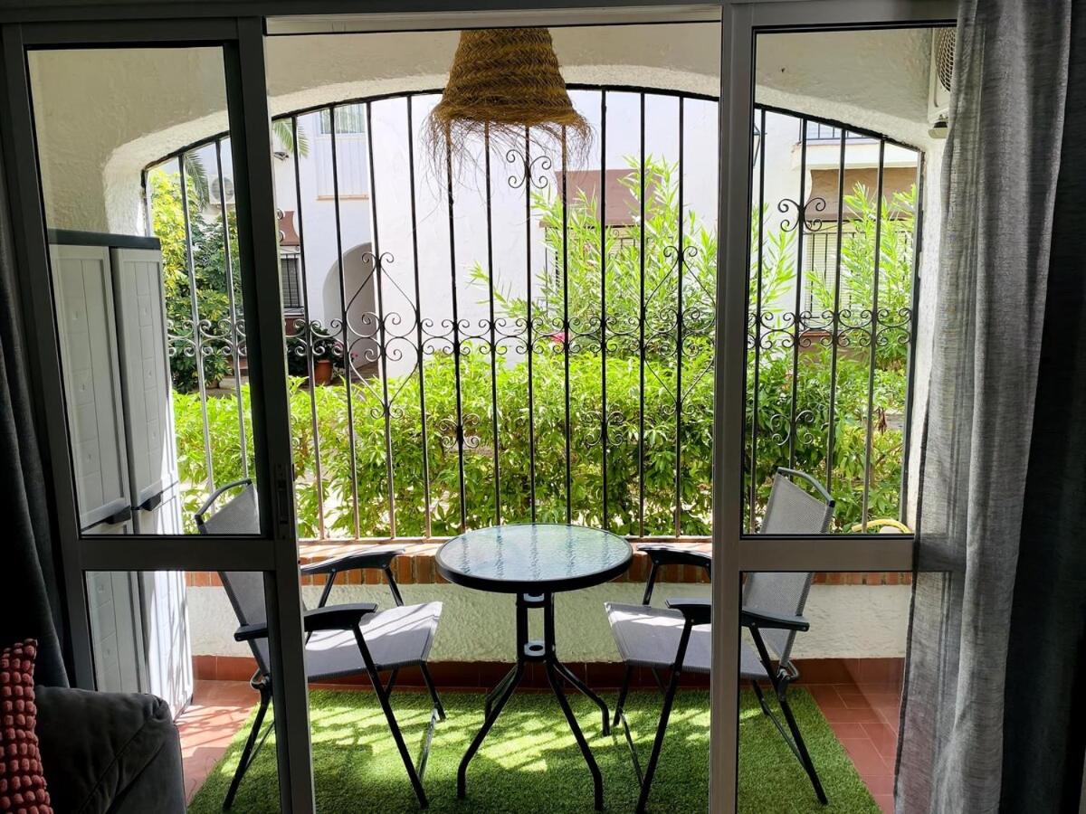 Casa Verde - Ground floor apartment next to the beach - Chambres d'hôtes Torrox Costa
