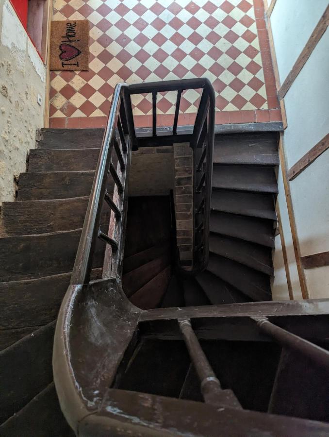 Appartement comble en centre ville de Bellême - B&B