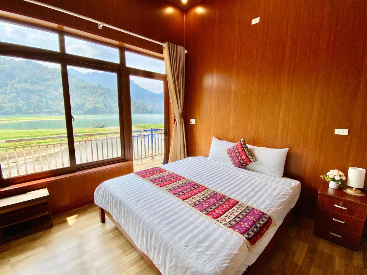 Double Room with Lake View