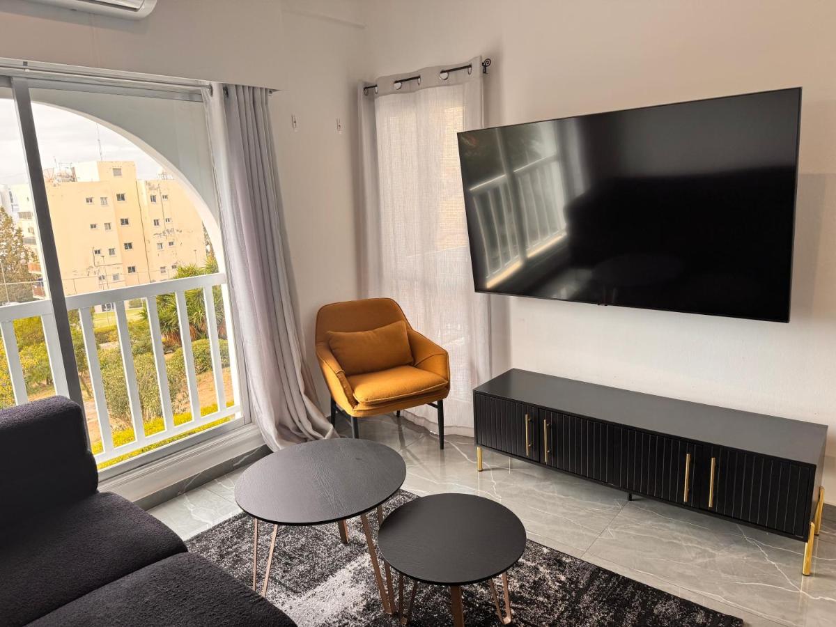 Limassol Beautiful Apartment II - B&B