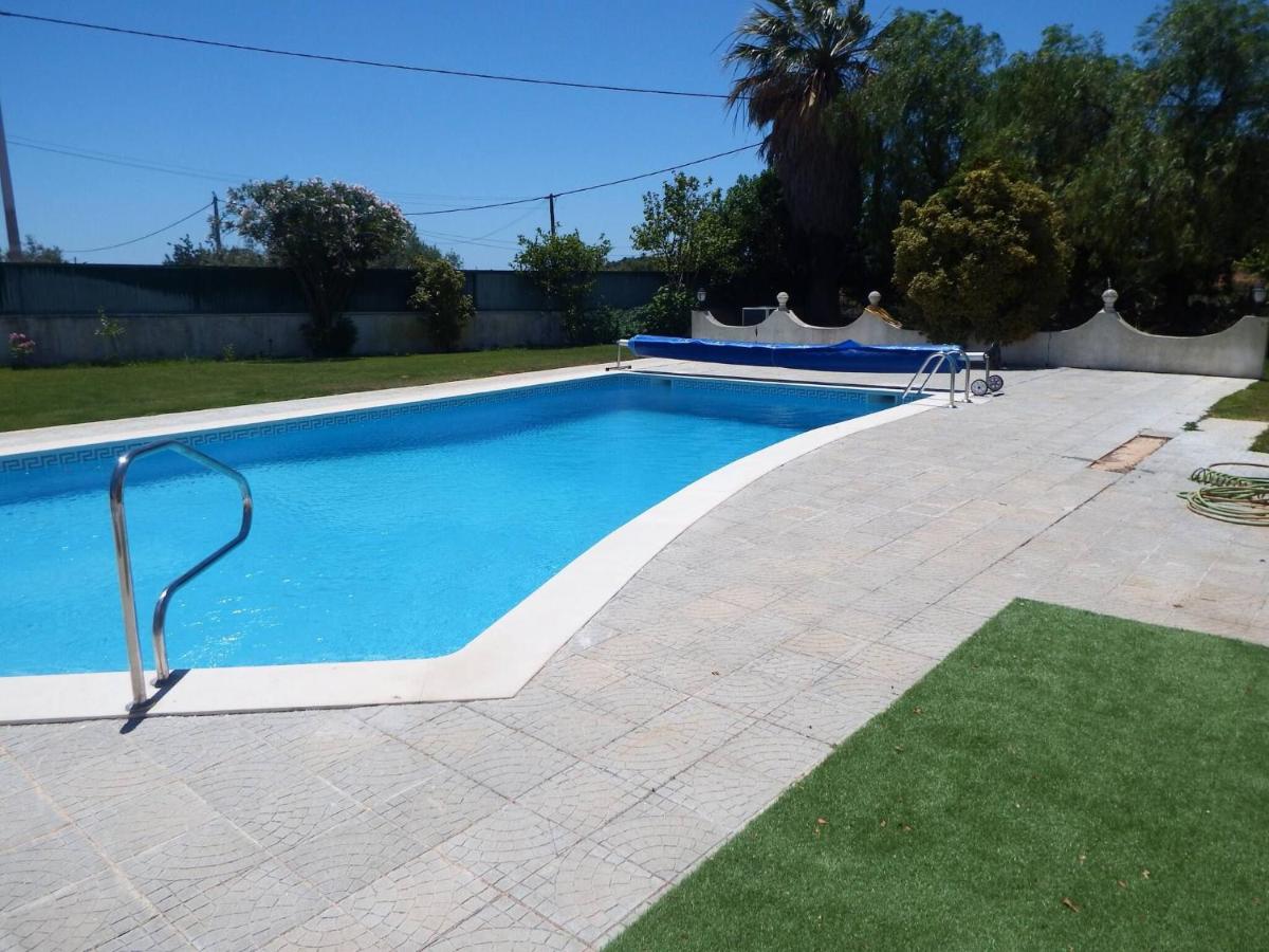 Spacious Villa Lara Estoi with heated pool - B&B