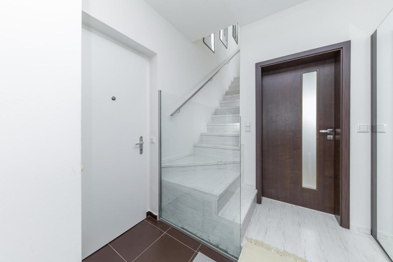 Two-Bedroom Apartment with Terrace