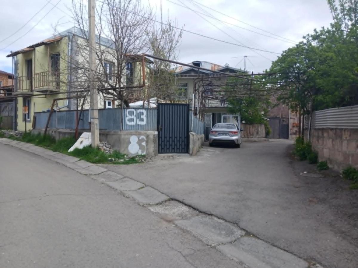 Deluxe Two-Bedroom Apartment with Garden View