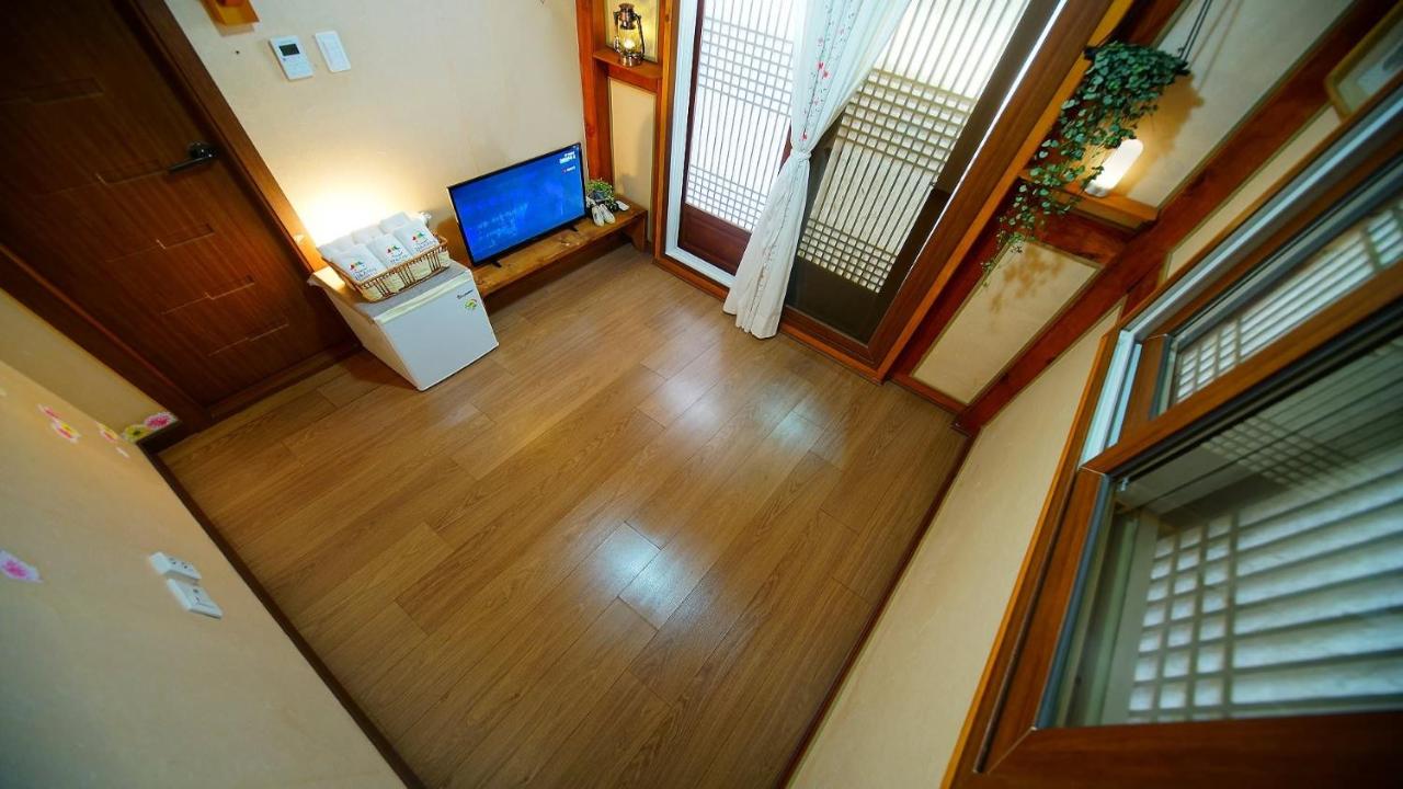 Double Room 3
