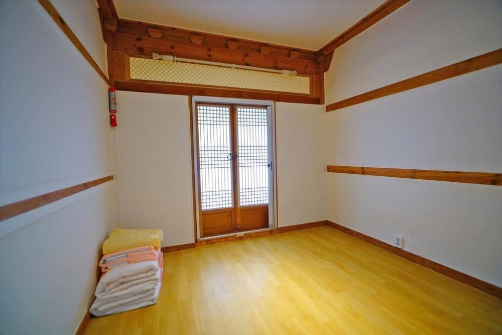 Double Room 3