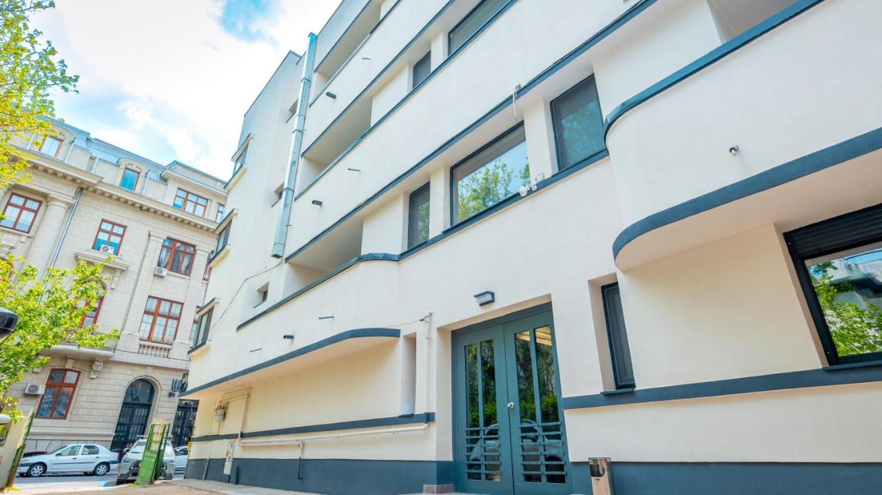 Chic Elite Studio - Roman Square- Self Check-In Metro 3 min - B&B