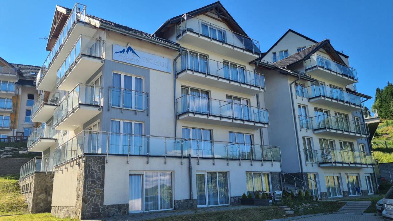 Apartamenty Czarna Góra Is 7 - B&B