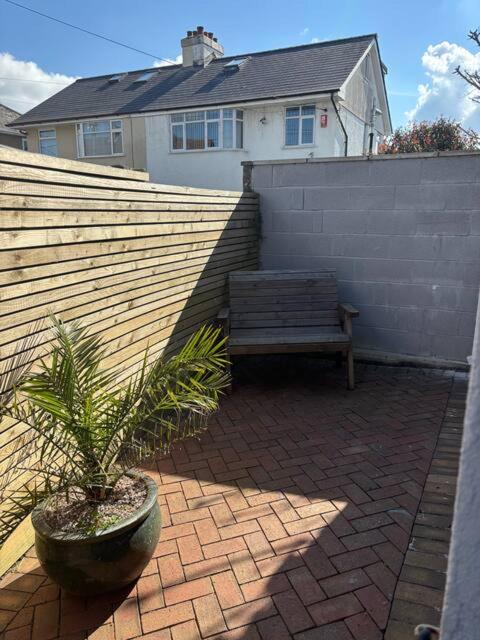 1 double bed studio with private access - B&B