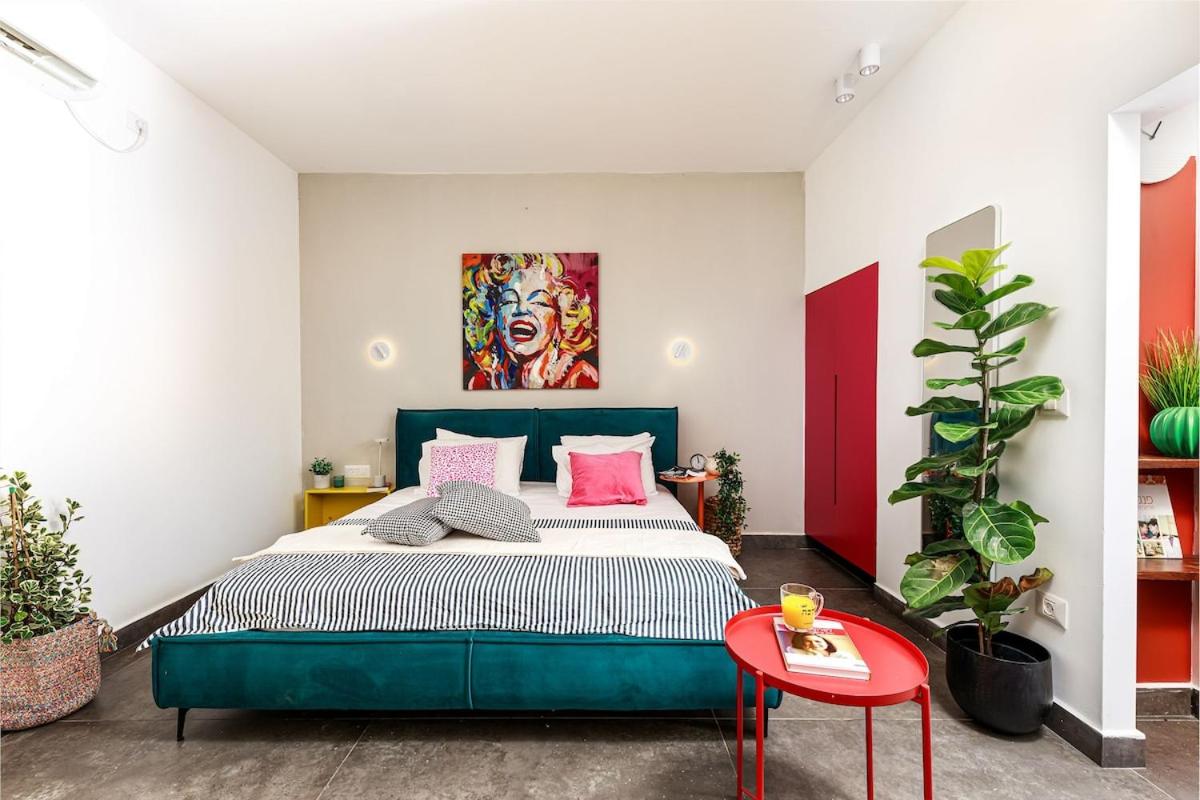 דירה שקטה ומעוצבת עם ג'קוזי במרכז ראשלצ - Ferienwohnung