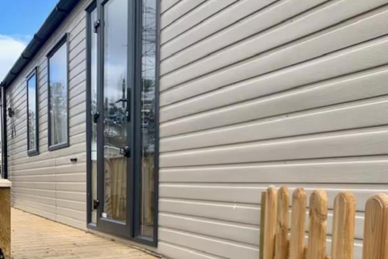 Findhorn Lodge - Peaceful - Pets - Sleeps 4 - B&B
