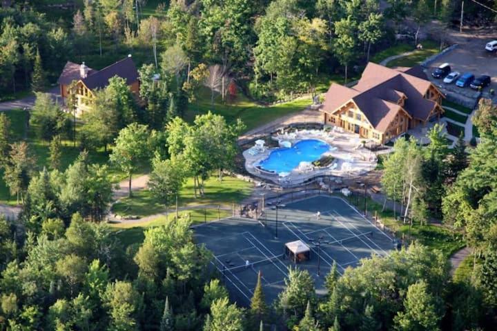 Chalet 20 Ours, Lac Fiddler - B&B Mille-Isles