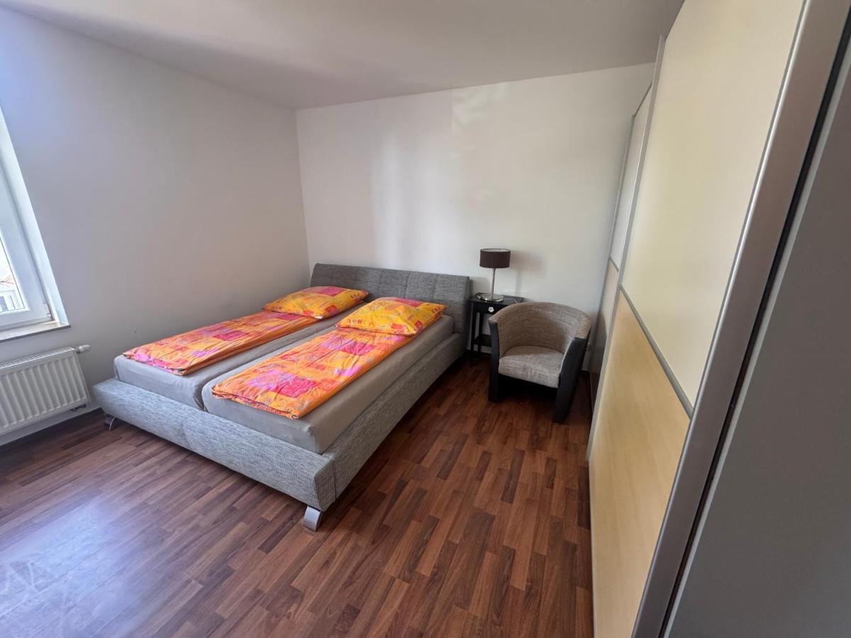 Wunderschöne Unterkunft in Hannover Misburg-Nord in Bahnstationsnähe - B&B Hannover