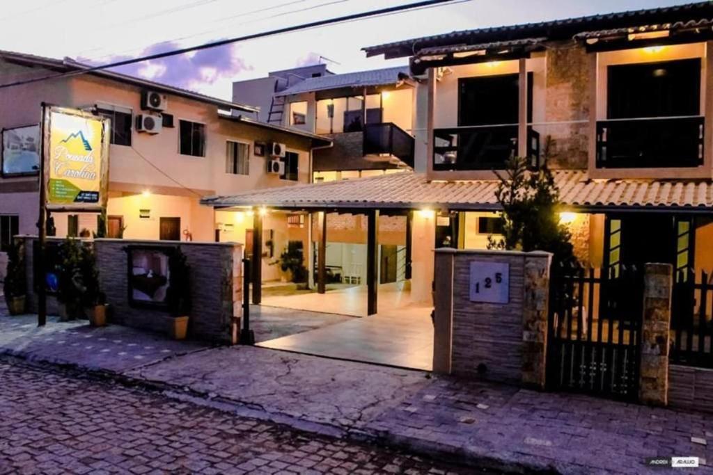 Pousada Carolina Apartamentos - Bed and Breakfast Penha